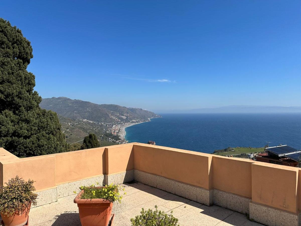 Mira Taormina Rooms Exterior photo