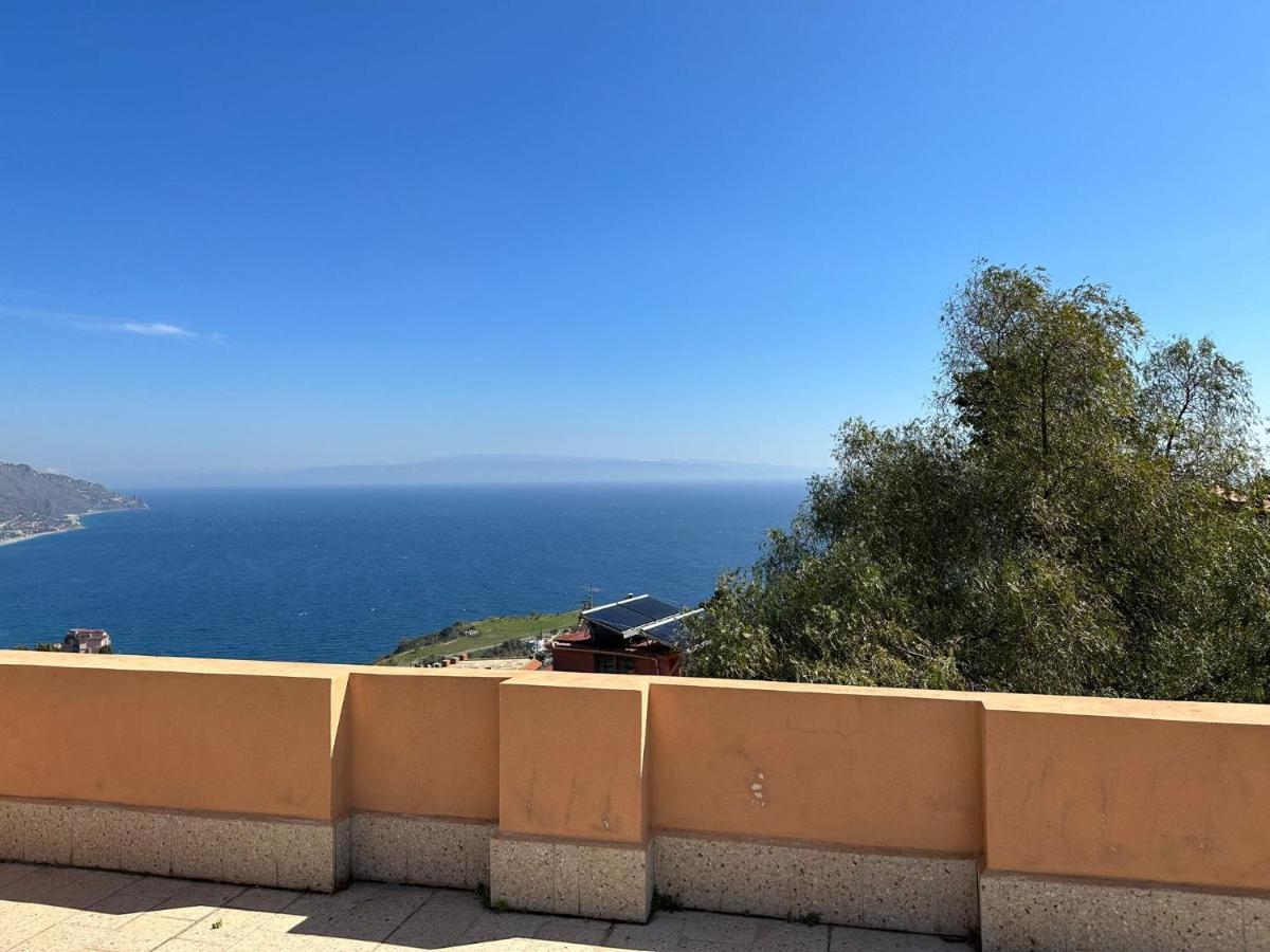 Mira Taormina Rooms Exterior photo