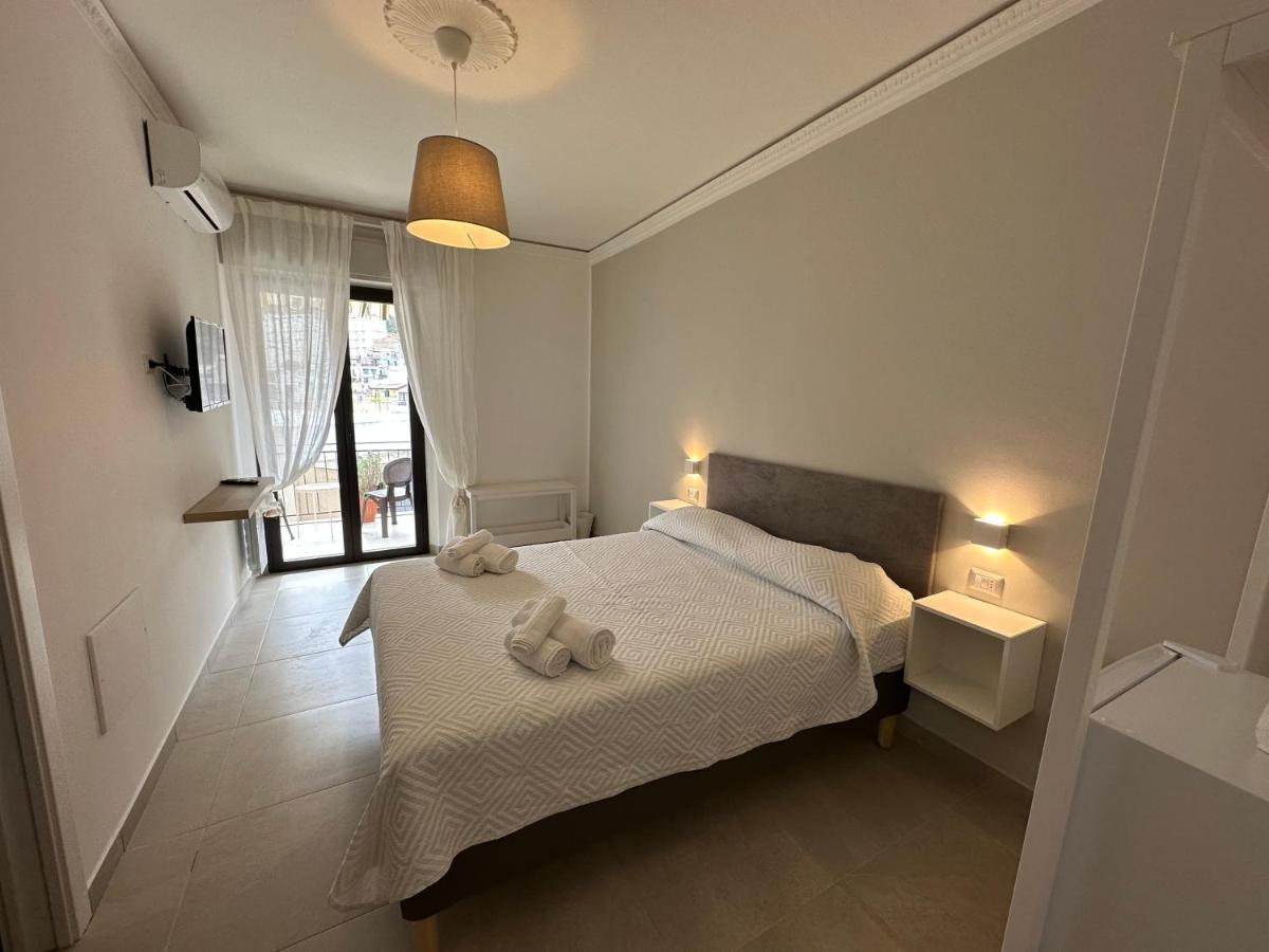 Mira Taormina Rooms Exterior photo
