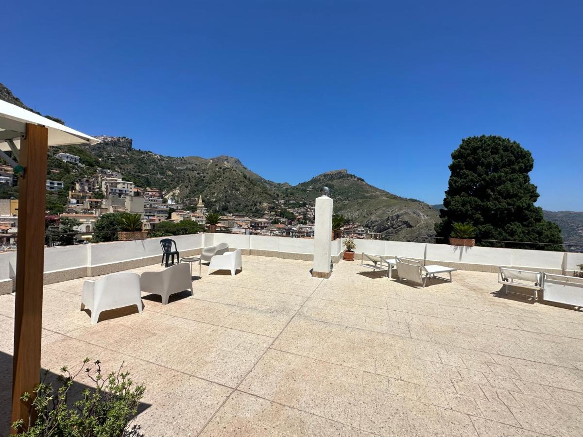Mira Taormina Rooms Exterior photo